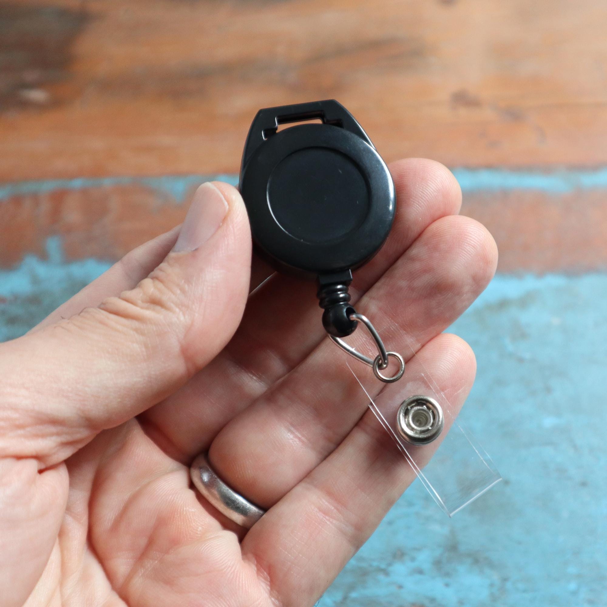 Homly 2 Pack Retractable Keychain, Heavy Duty Carabiner Badge Holder - View #8