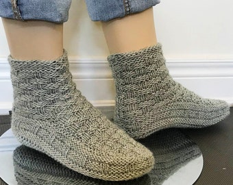 PATTERN: 3 Sizes Men's Knitted Basket Slippers-Boots