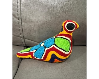 Figura de pájaro de hilo de arte popular mexicano, multicolor, psicodélica, hecha a mano, 8 pulgadas.