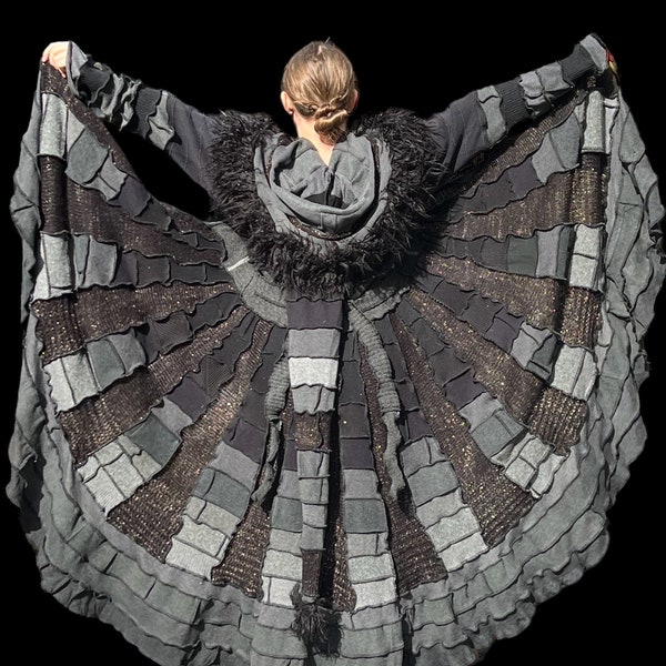 SOFORT LIEFERBAR Patchwork Pullover-Mantel “Eclipse”