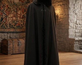 Capa de guardabosques - Edición impermeable Capa medieval con capucha / Disfraz de fantasía para cosplay, renacimiento o LARP (hecha a medida)