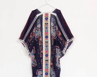 Geometric Print Silk Kimono, Floral, Kimono Top, Boho Kimono, Floral Silk Kimono, Blue  Palette color.