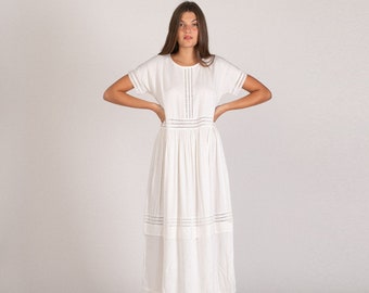 Maxi Party Eyelet Trim White Dress.