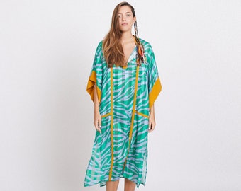 Japanese style Kaftan Maxi Dress kimono sleeve, Green.