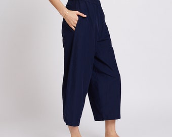 Elastic waist band Pie Pants , Navy .