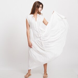 Lightweight Summer White Maxi Dress zdjęcie 7