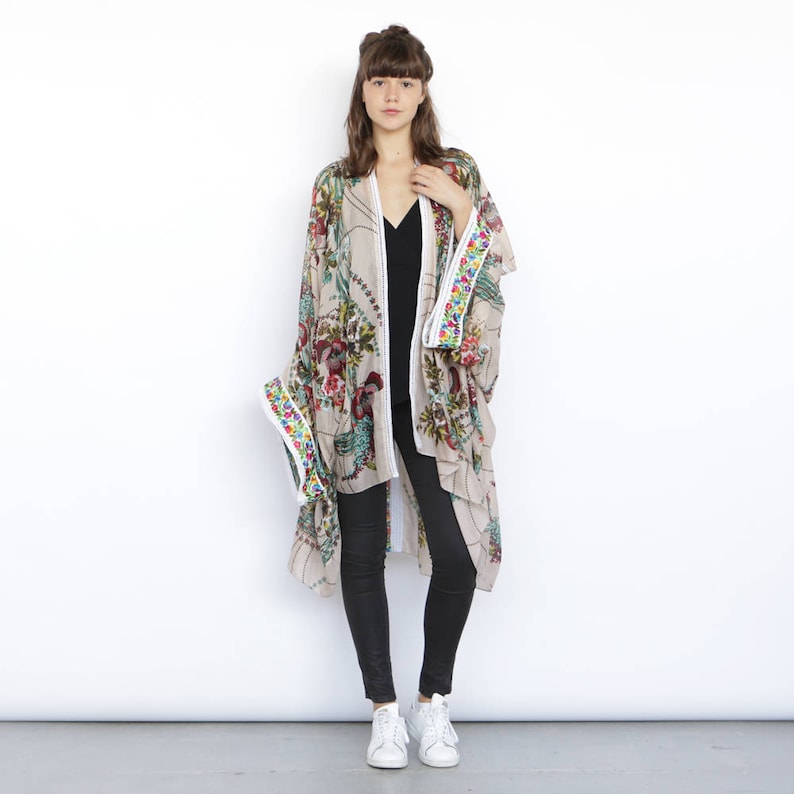 Big kimono floral print Kimono, embroidery panel Kimono , Boho Floral Kimono Top , Floral Tunic image 5