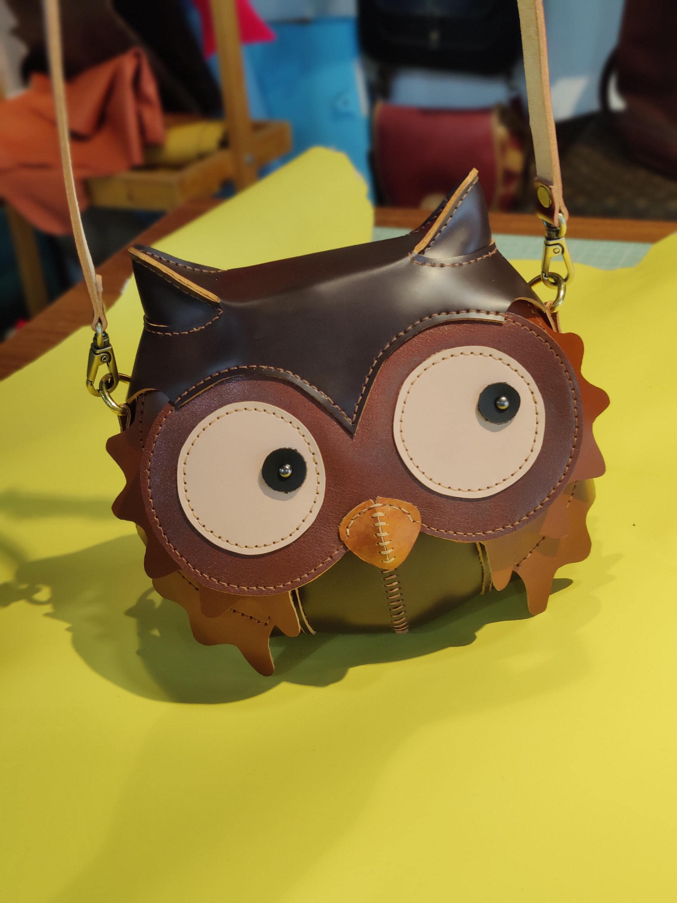 Wise Owl Themed Bag (SIZE:20*17*6CM )