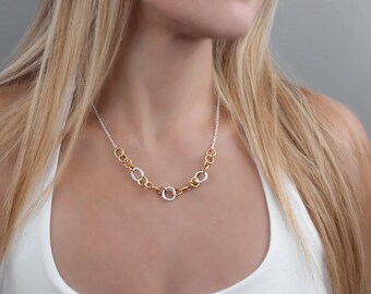Mixed Metal Rings Necklace: Silver & Gold Links Chain
