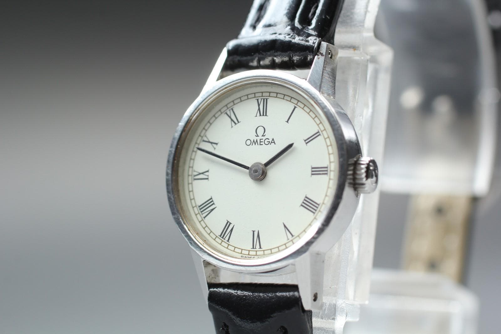 Vintage ladies omega - Etsy 日本