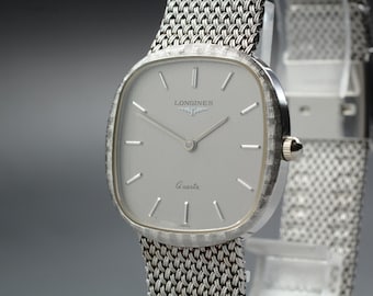 Near MINT LONGINES 978 3386 30mm Quartz Stainless steel Silver Dial Men Vintage