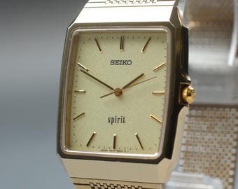 Vintage Seiko Spirit 5E31 5B50 Golden Dial Men Quartz Watch
