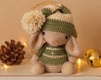 Christmas Mouse Crochet Pattern | Amigurumi Mouse PDF Tutorial | Cute Holiday Decoration | Beginner Friendly Christmas Crochet Toy