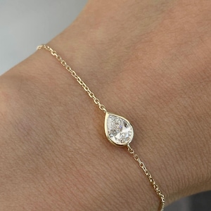 Bracciale a stazione con diamante solitario incastonato a castone: oro massiccio 14 carati, impilabile, gioiello raffinato minimalista, perfetto da indossare tutti i giorni, ideale come regalo per lei.
