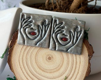 RESILIENZA – Orecchini artistici argento | Collezione SONO IO | Volto femminile contemporaneo