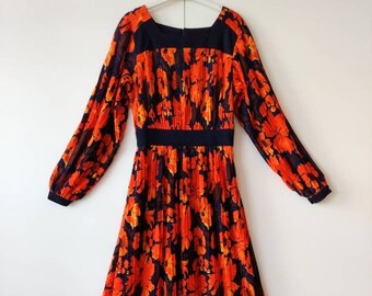 VINTAGE MAXI DRESS Blue Orange Floral Pleated Handmade Retro 1970s 36 Inch Bust
