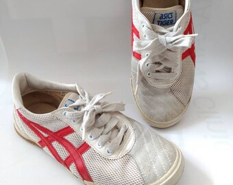 vintage asics tiger volleyball shoes