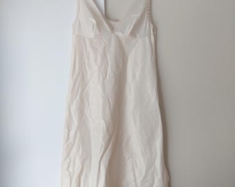 Vintage Full Slip 38"B Retro Undergarment Lingerie Plain Minimalist