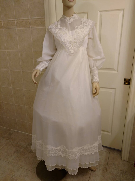 Vintage Wedding Dress Size 11 12 Pleated Chiffon … - image 2