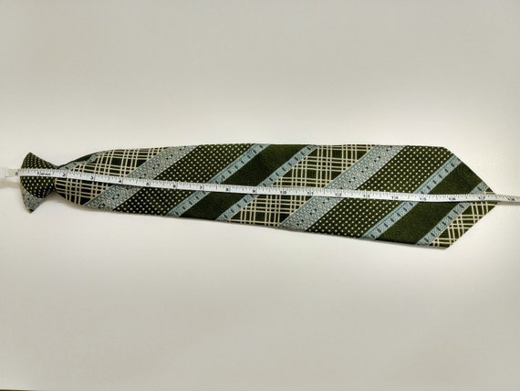 Vintage Green Clip-On Necktie - Designer's Select… - image 9