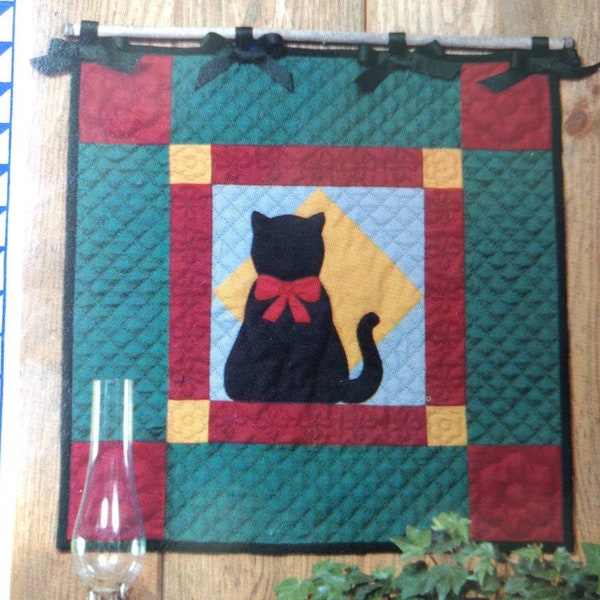 Quilted Primitive Folk Art Amish Cat Sewing Pattern 18" Wall Hanging Decor by Paula Kemperman and Susan Rand for Wild Goose Chase