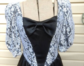 1980s Formal Prom Dress Black Satin Bows White Lace Puff Sleeves