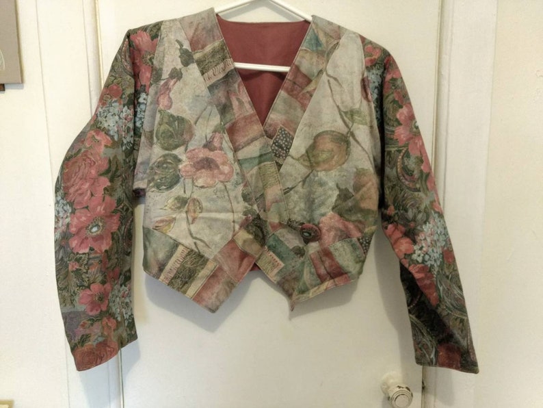 Reversible Jacket Crop Blazer Floral Print Plum Pink