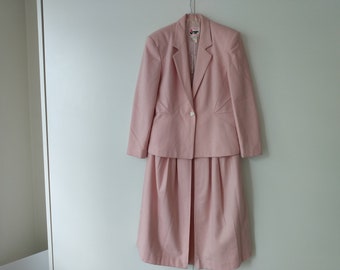 1980s Pink Suit Womens Jacket Blazer and Skirt Set by Chorus Line Size 9 / 10