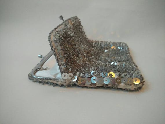 Vintage Purse Silver Sequin Beaded Kiss Lock Even… - image 1