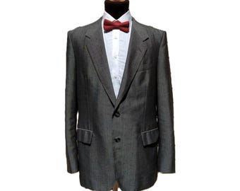 Veste de costume à fines rayures vintage des années 80, blazer de 45 po., poitrine sur mesure pour hommes rétro