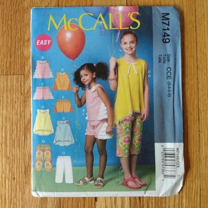 Filles tailles 3-6 patrons de couture hauts tuniques shorts capris non coupés McCall's 7149