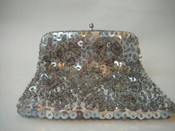 Vintage Purse Silver Sequin Beaded Kiss Lock Even… - image 3