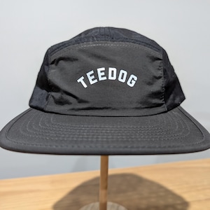 Gorra para correr, nailon reciclado, gorra deportiva de 5 paneles, estilo retro, ligera y de secado rápido, ropa deportiva ecológica.