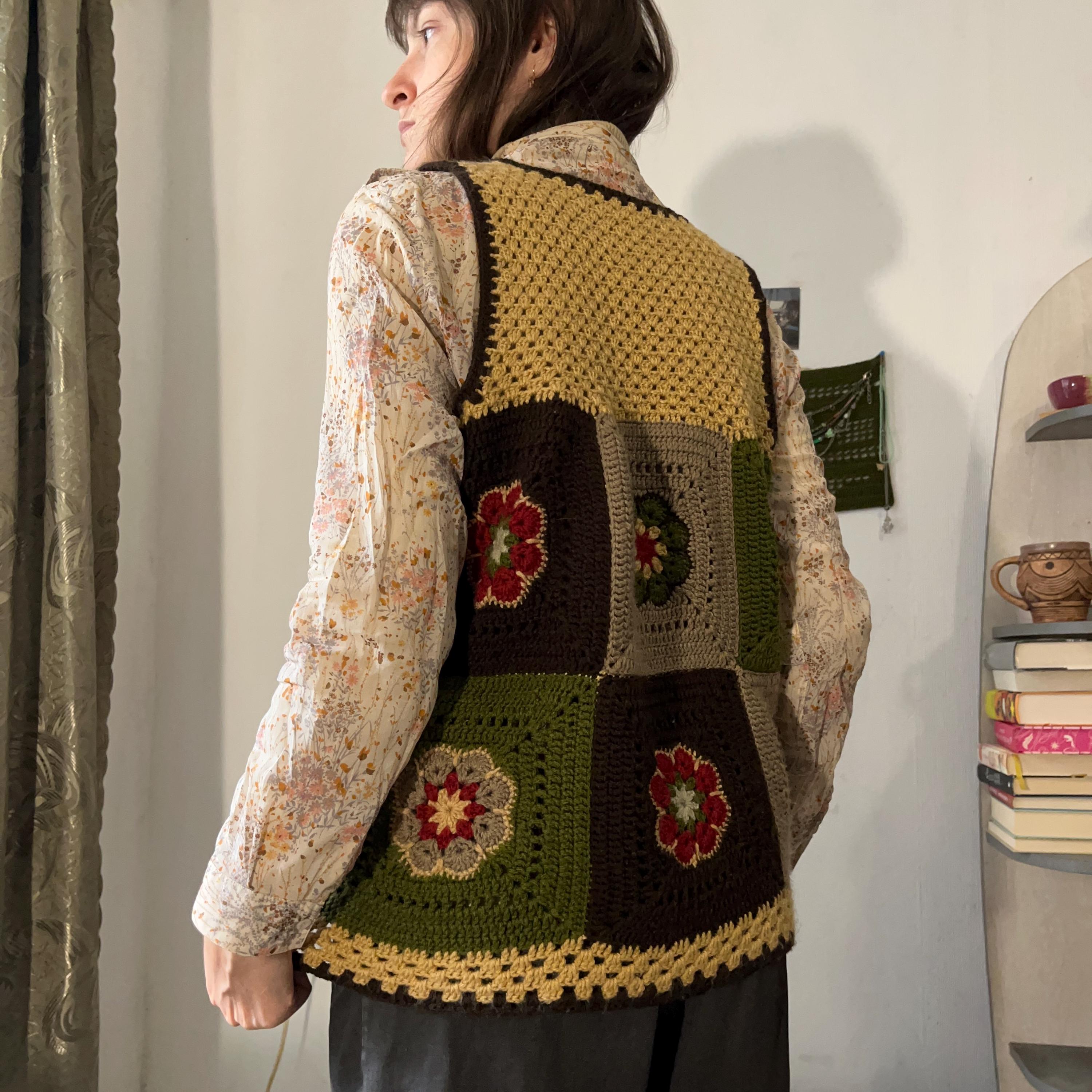 秋の花柄ニットベスト（かぎ針編み）PDFパターン - ヴィンテージレトロ