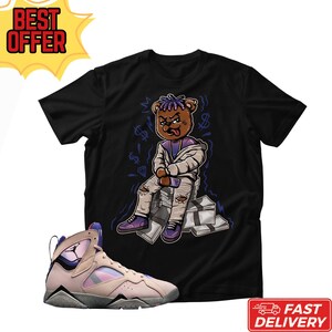 Maglietta Money Talks – T-shirt grafica unisex abbinata alle Jordan 7 Retro Sapphire, moda streetwear, outfit alla moda, regalo per gli amanti delle sneaker