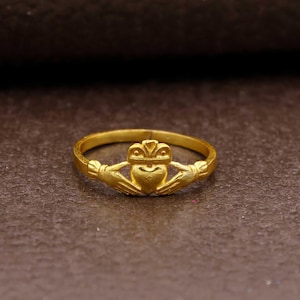 Gold Claddagh Ring, Irish Friendship Love Loyalty Symbol, Celtic Heart Crown Hands Ring, Gold Promise Ring, Handmade Irish Jewelry