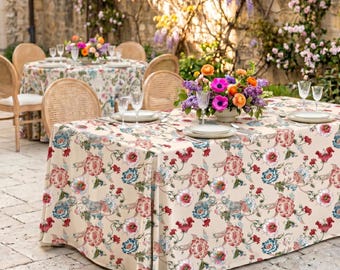 Vintage tafelkleed met bloemen – Klassiek roze botanische eettafelhoes, elegant keukendecor, shabby-chic en tijdloze tafelstijl