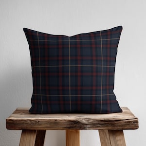 Poszewka na poduszkę Ralph Lauren w granatowo-bordową kratę – poduszka w kolorze ciemnej kraty, rustykalny wystrój wiejski, poduszka dekoracyjna, ręcznie robiona poszewka na poduszkę