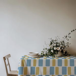 Modern Geometric Tablecloth – Yellow & Blue Mid-Century Print, Scandinavian Style Table Cover, Machine Washable, Handmade Dining Decor