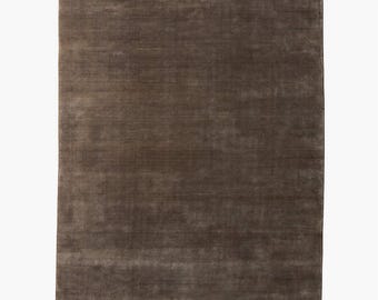 Handwoven Luxury Wool Rug - Premium Solid Mushroom Brown Area Rug - Minimalist Soft Pile Hand Loomed Carpet for Living Room, Bedroom Rugs