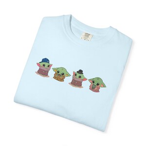 Comfort Color Cute Baby Yoda Tee, Funny Graphic Tee, Kawaii Cartoon T-Shirt, Space Lover Gift, Alien UFO Shirt, Star Wars Grogu Shirt immagine 13