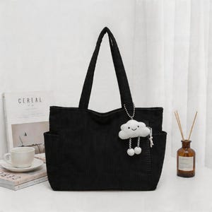 Bolso tote de pana con dije de nube, bolso de hombro de gran capacidad, bolso tote informal para el trabajo para mujer, bolso de mano diario adorable, regalo para ella. Black