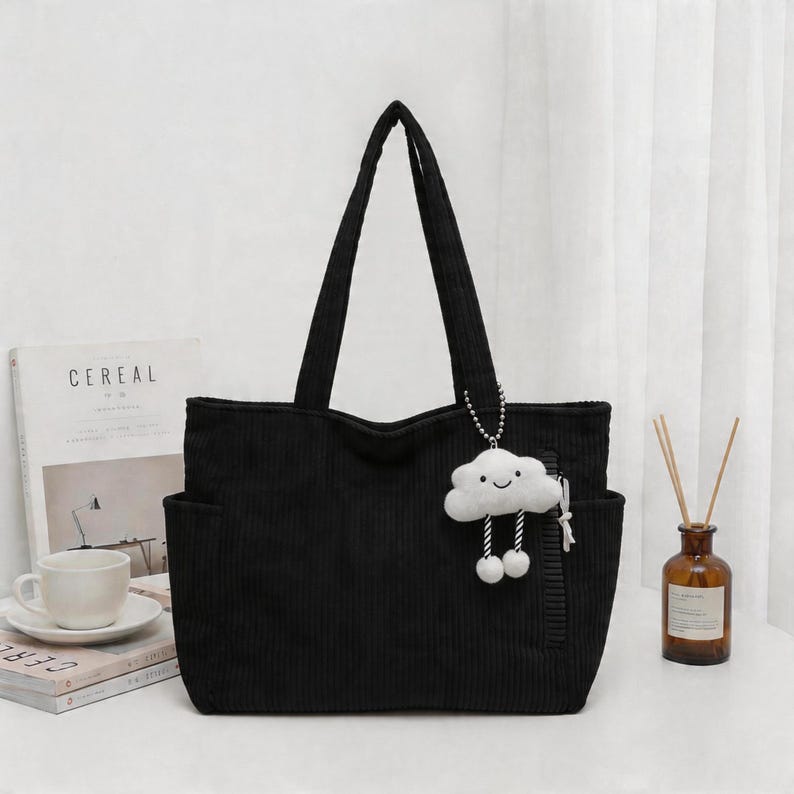 Bolso tote de pana con dije de nube, bolso de hombro de gran capacidad, bolso tote informal para el trabajo para mujer, bolso de mano diario adorable, regalo para ella. Black