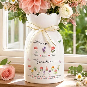 Jarrón de flores personalizado para la abuela con los nombres de los niños, regalo para la abuela (primera mamá), jarrón de cerámica con ramo del mes de nacimiento, regalo de cumpleaños para la abuela