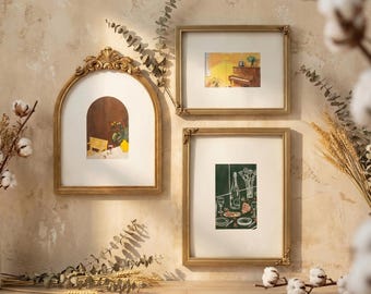 Marco de fotos vintage dorado tallado para pared, con forro blanco, marcos arqueados y rectangulares para la decoración de la pared del sofá de la sala de estar (individual/juego).