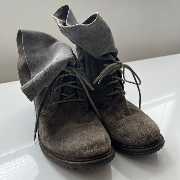 Grey boots, size nine, suede boots, vintage boots, boho, knee high, sale boots, boots, leather boots