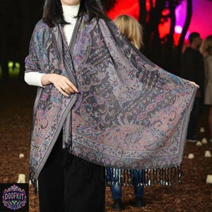 Boho Festival Scarf – Trippy Paisley Doof Shawl, Hippie Wrap with Tassels, Psy Tribal Pashmina for Raves & Travel