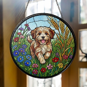 Acchiappasole in vetro colorato con cane Cavapoo, ornamento da finestra con fiori selvatici per la festa della mamma, regalo per la festa della mamma