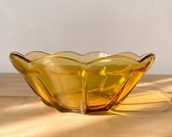 Vintage MCM Amber Glass Scallop Bowl