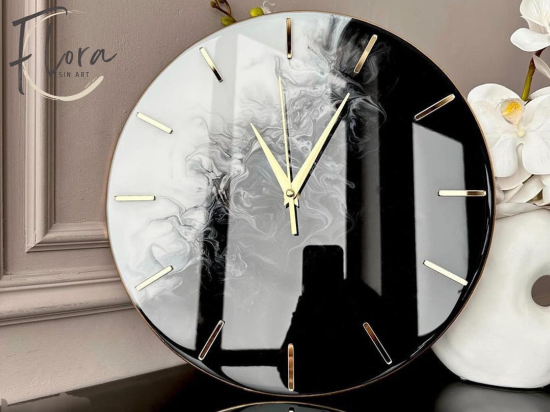 Modern Black and White Resin Wall Clock • Minimalist Home Decor - Etsy